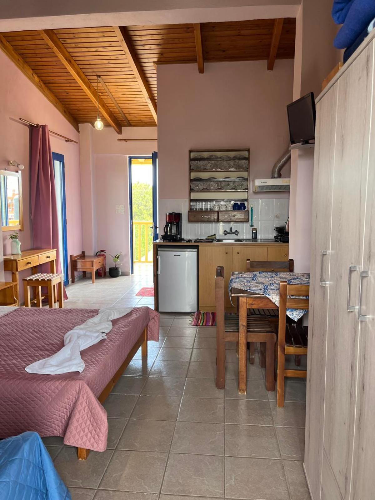Ilios Kalamaki Exteriér fotografie